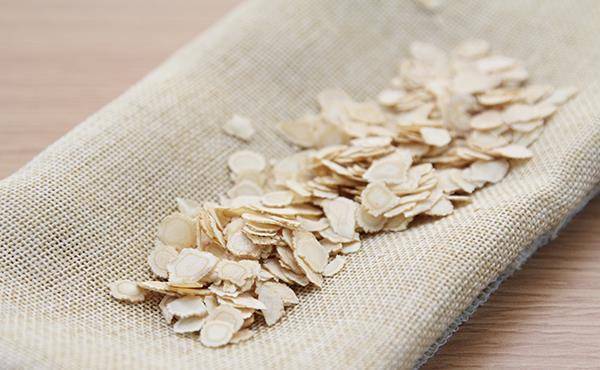 經(jīng)常吃西洋參，好處多多，但有些人不可亂吃