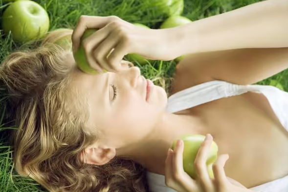 女性常補(bǔ)充維生素E，對(duì)身體有好處，這些食物不妨試試